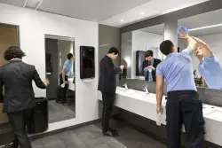 Tork 552508 Peakserve® Continuous™ Kağıt Havlu Dispenseri Siyah - 5